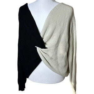 ELAN Two Tone Low Back Crossover V Neck Sweater Size Medium